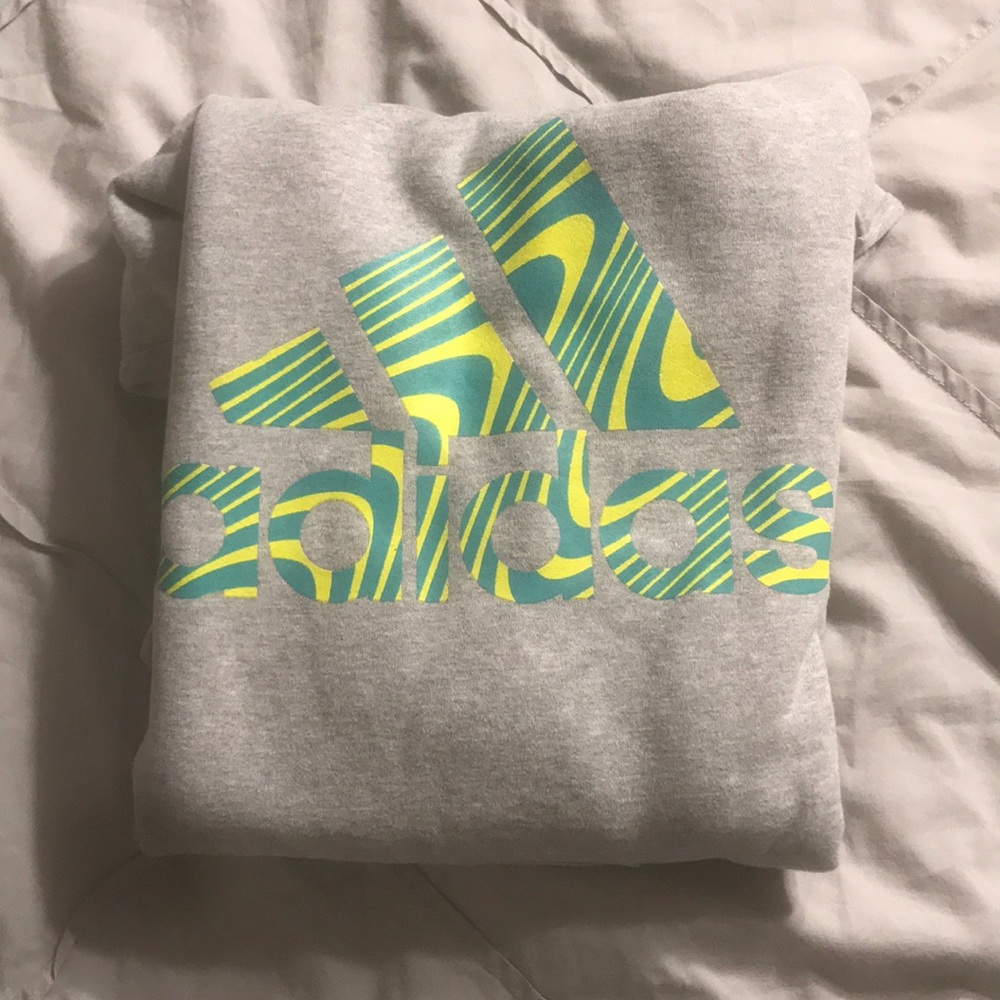 adidas Sweatshirt