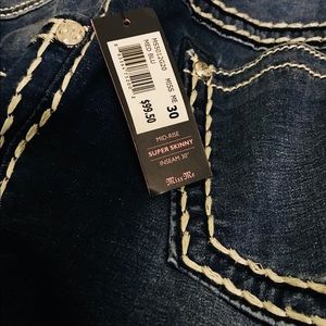 Miss Me jeans size 30 original price $99.50