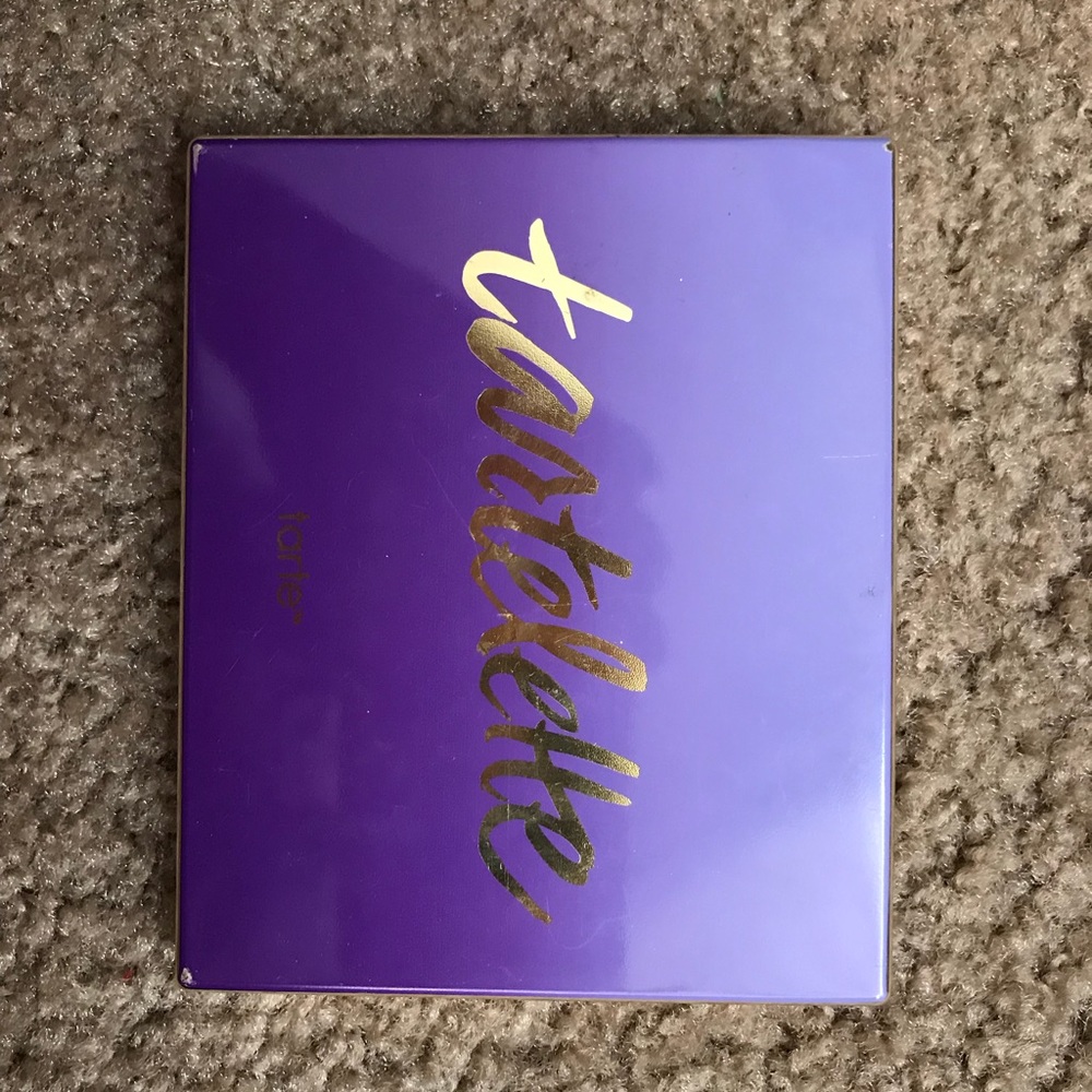Tarte Amazonian clay Palette