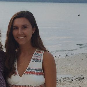 Meet your Posher, Lauren