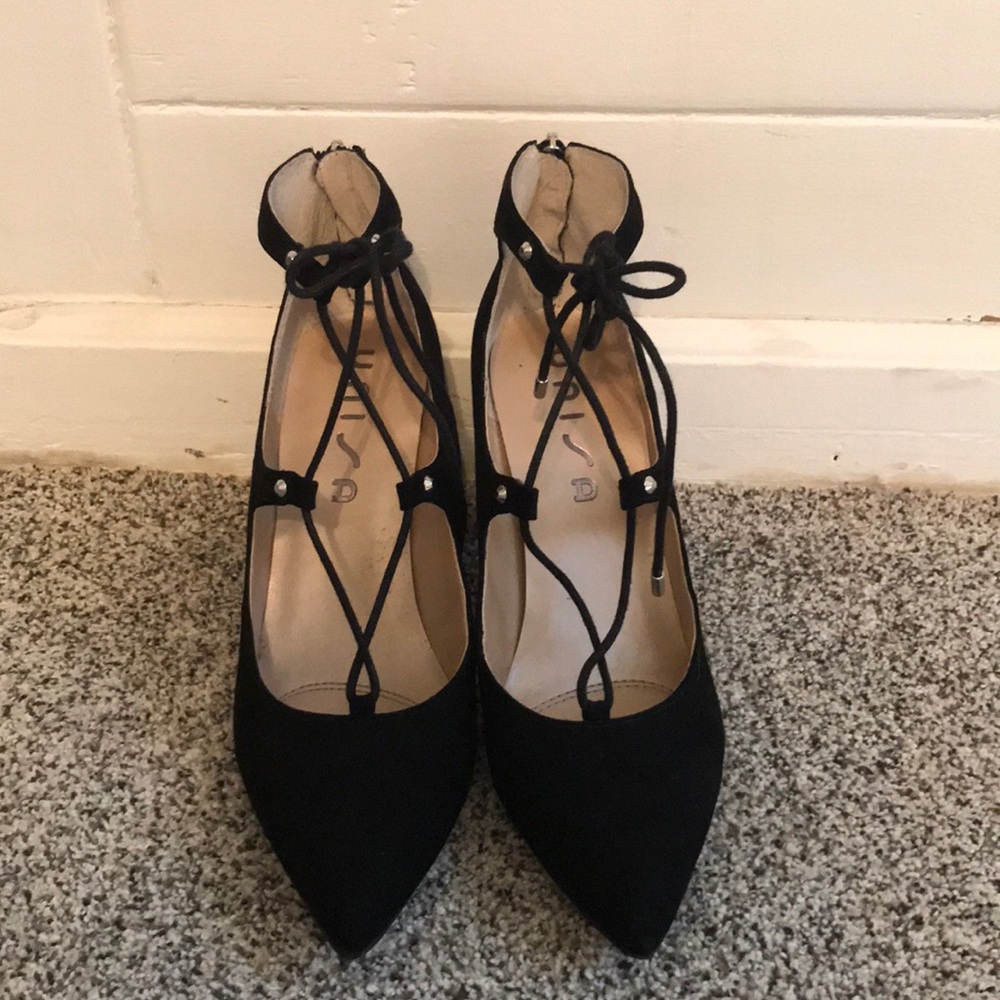 Black unisa lace up heels