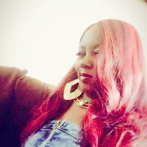 Meet your Posher, Lawanda