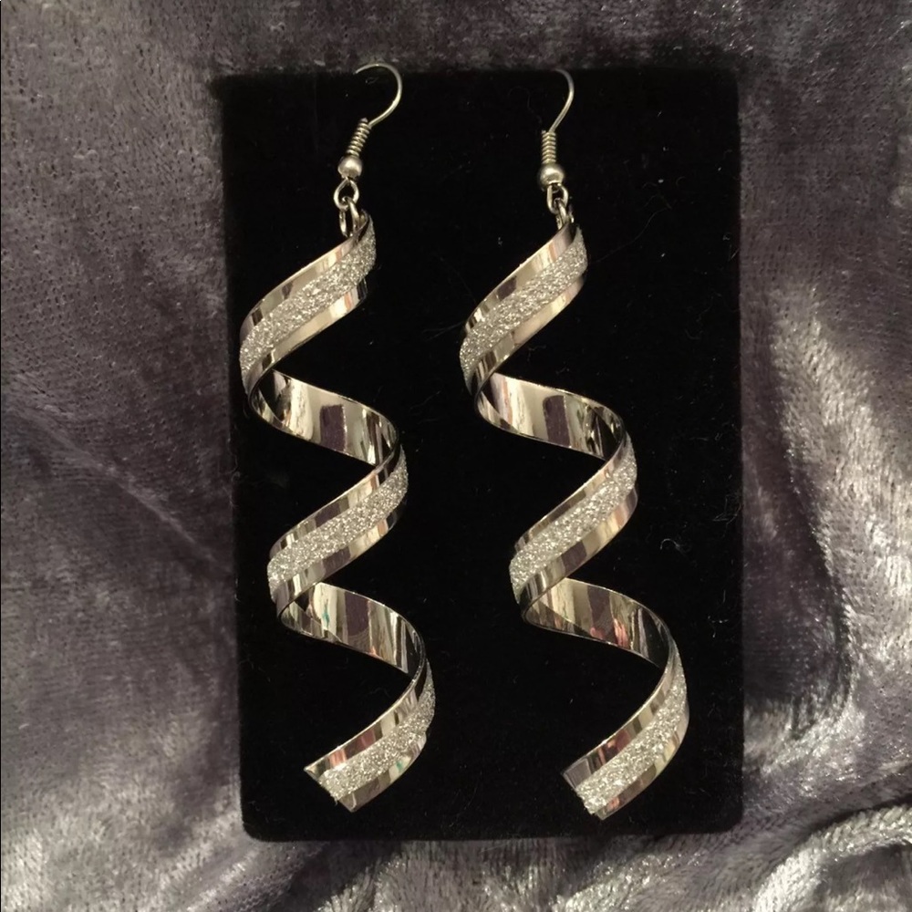 Gorgeous Silver Twist Dangle Earrings
