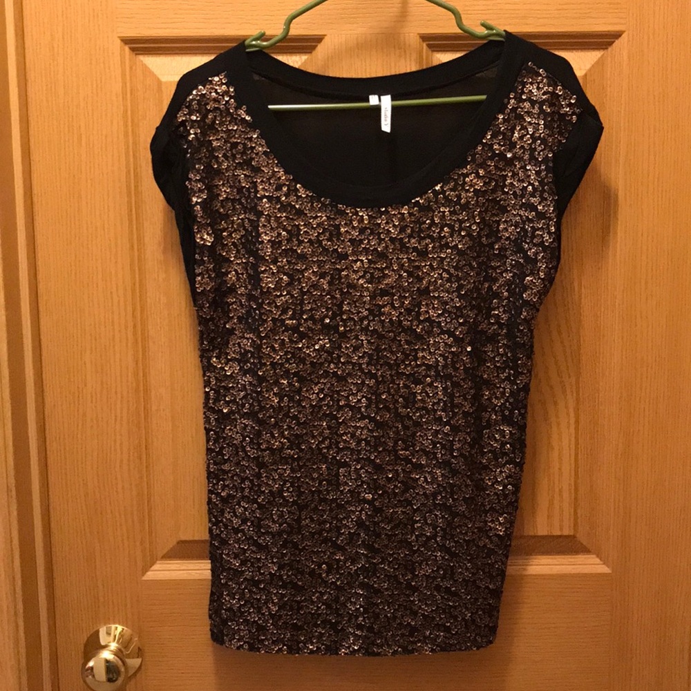 Sequined Top!