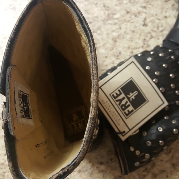 Frye boots - Picture 3 of 7