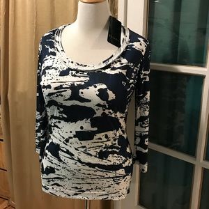 NWT Escada L T-shirt, 100% viscose