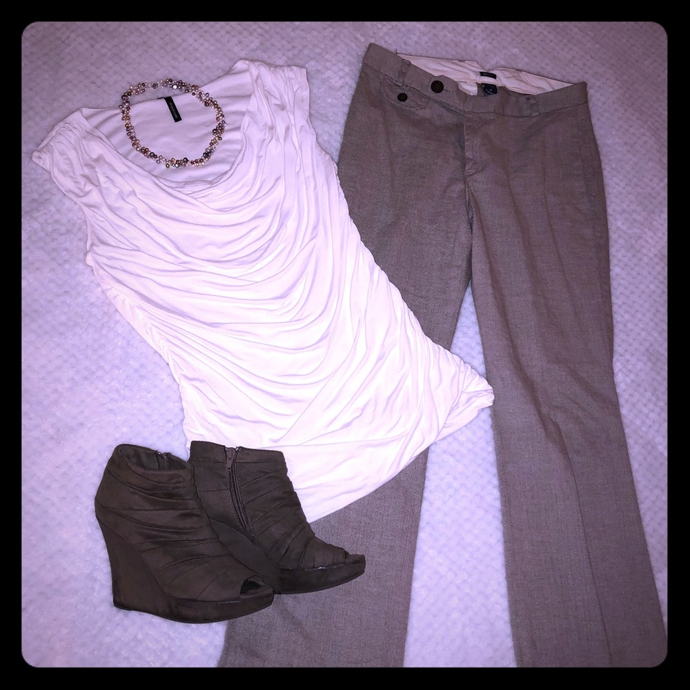 Maurice’s white flowy ruched blouse sz Med