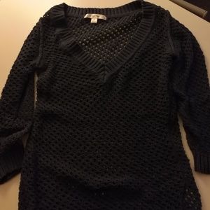 Navy color fishnet knit sweater
