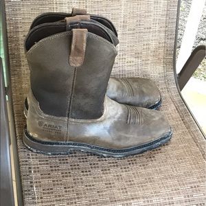 Men's size 13 ariat boots