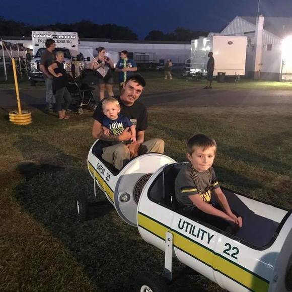 Meet your Posher, Randy - Picture 1 of 1