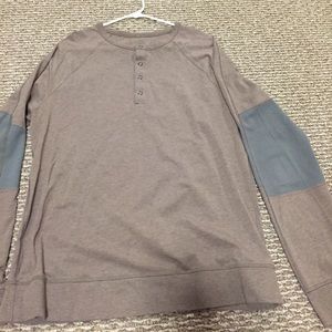 Mens Large Lulu Henley style shirt.