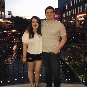 Meet your Posher, Lauren