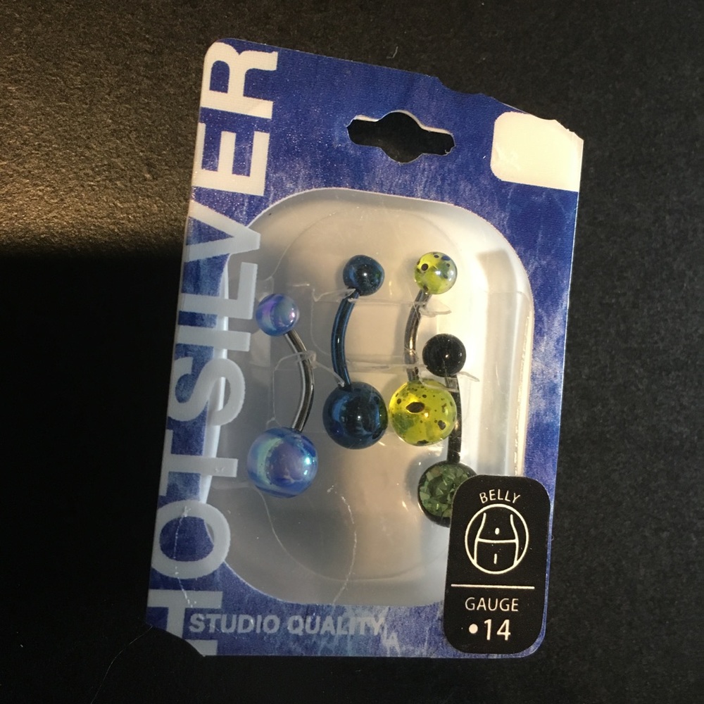 4 Multicolor bellybutton rings