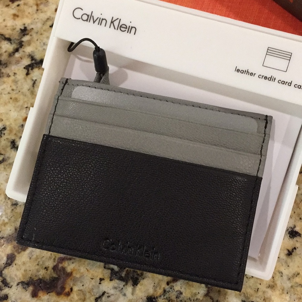 Calvin Klein 2 Tone Leather Card Case/New