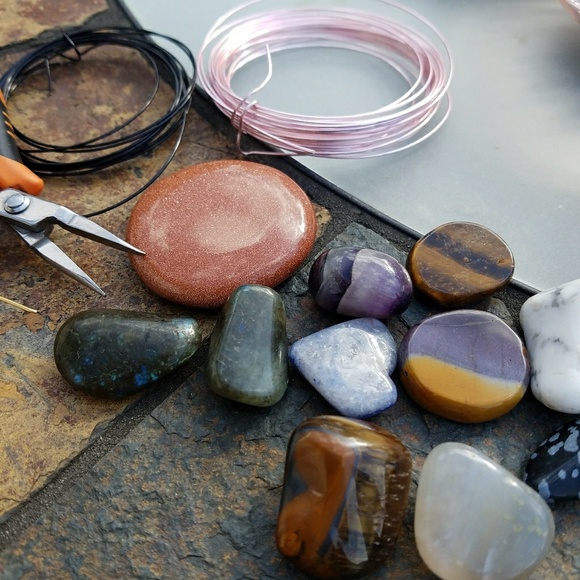 ๐ทAll Jewelry Arrives in Beautiful Gift Boxes! - Picture 2 of 6