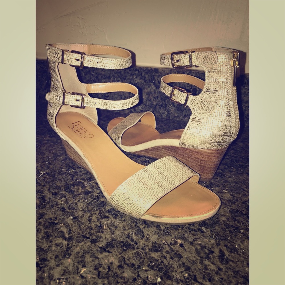 franco sarto wedges gold