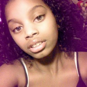 Meet your Posher, Laila