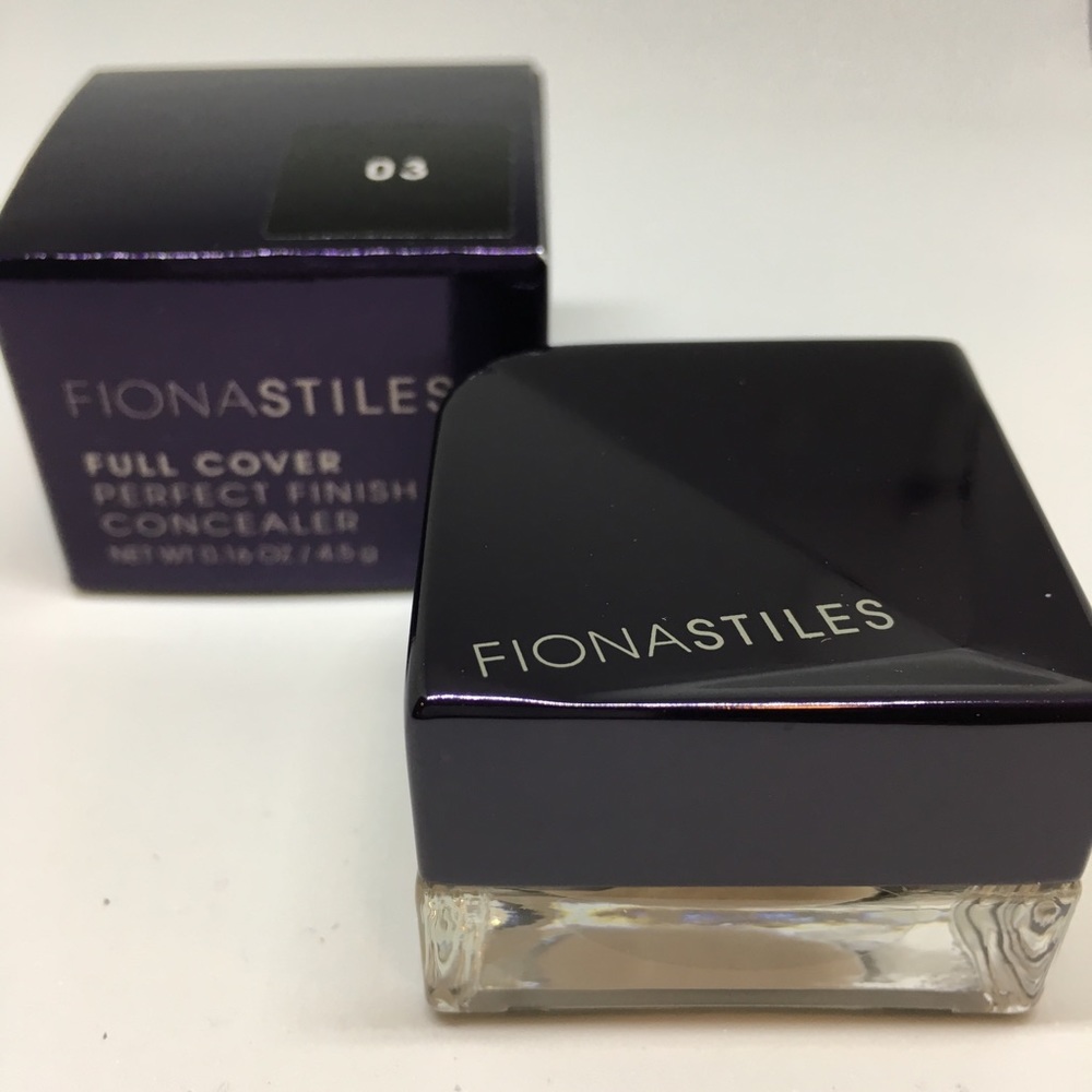 Fiona Stiles Full Cover Perfect Finish Concealer