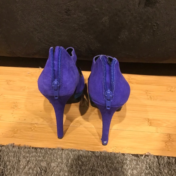 Jessica Simpson Heels - Picture 3 of 6