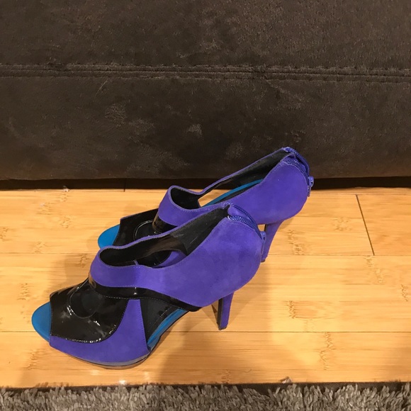 Jessica Simpson Heels - Picture 5 of 6