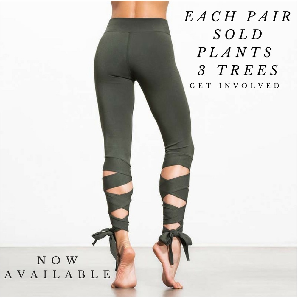 🌲New yoga pants! 🌲 - Picture 1 of 2