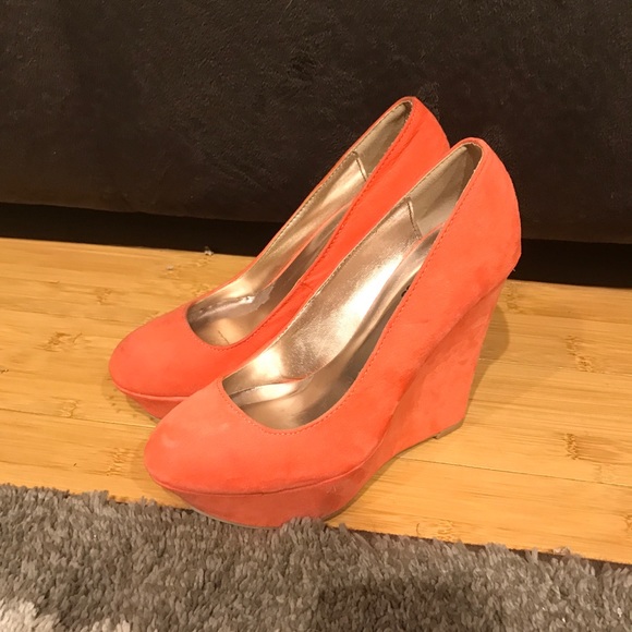 Charlotte Russe Wedges - Picture 4 of 5