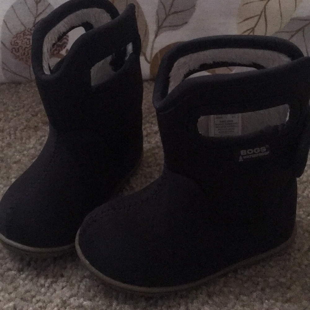 Toddler Bogs waterproof boots sz 5