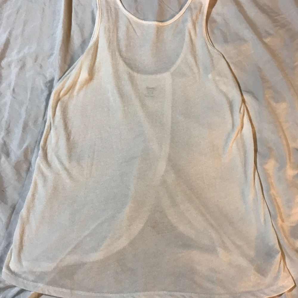 Old Navy flowy tank