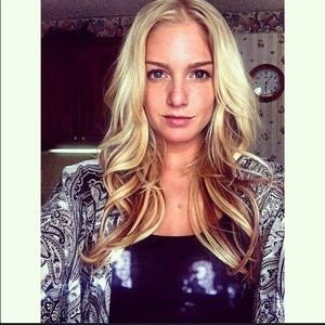 Meet your Posher, Nicole