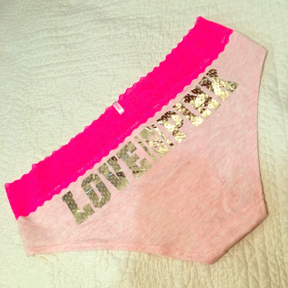 This panty is FREE w/the purchase of a VS bra!!