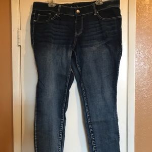 Stretch skinny jeans