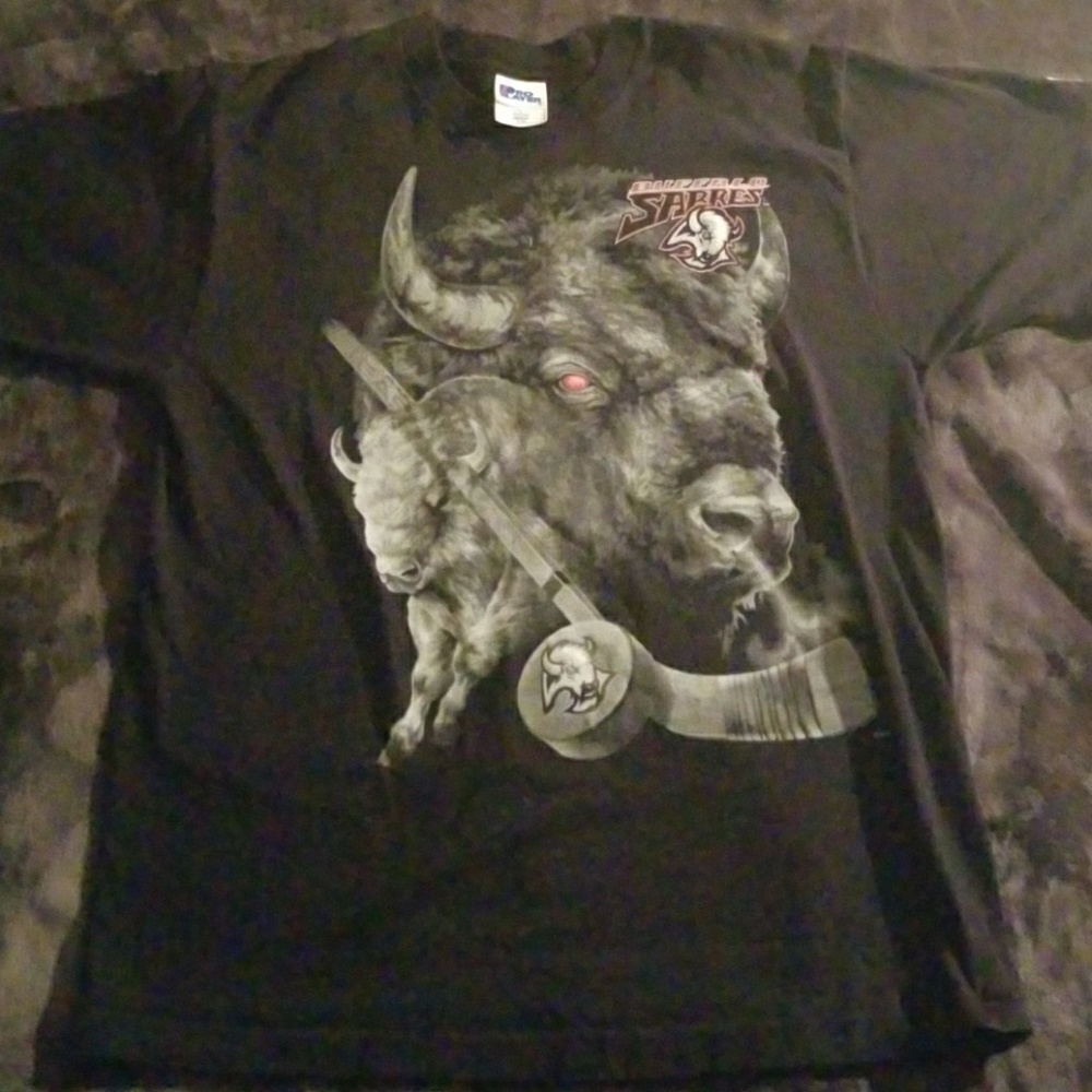 Vintage Buffalo Sabres (T-Shirt)