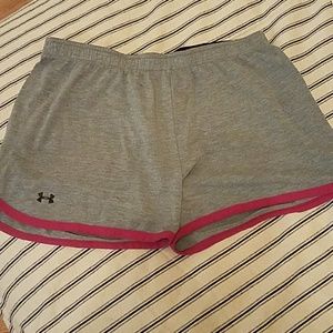Ladoes small under armour shorts