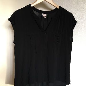 Black short sleeve blouse