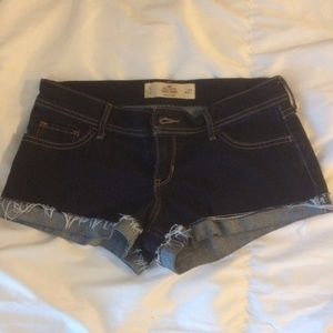 Size 5 Hollister Shorts