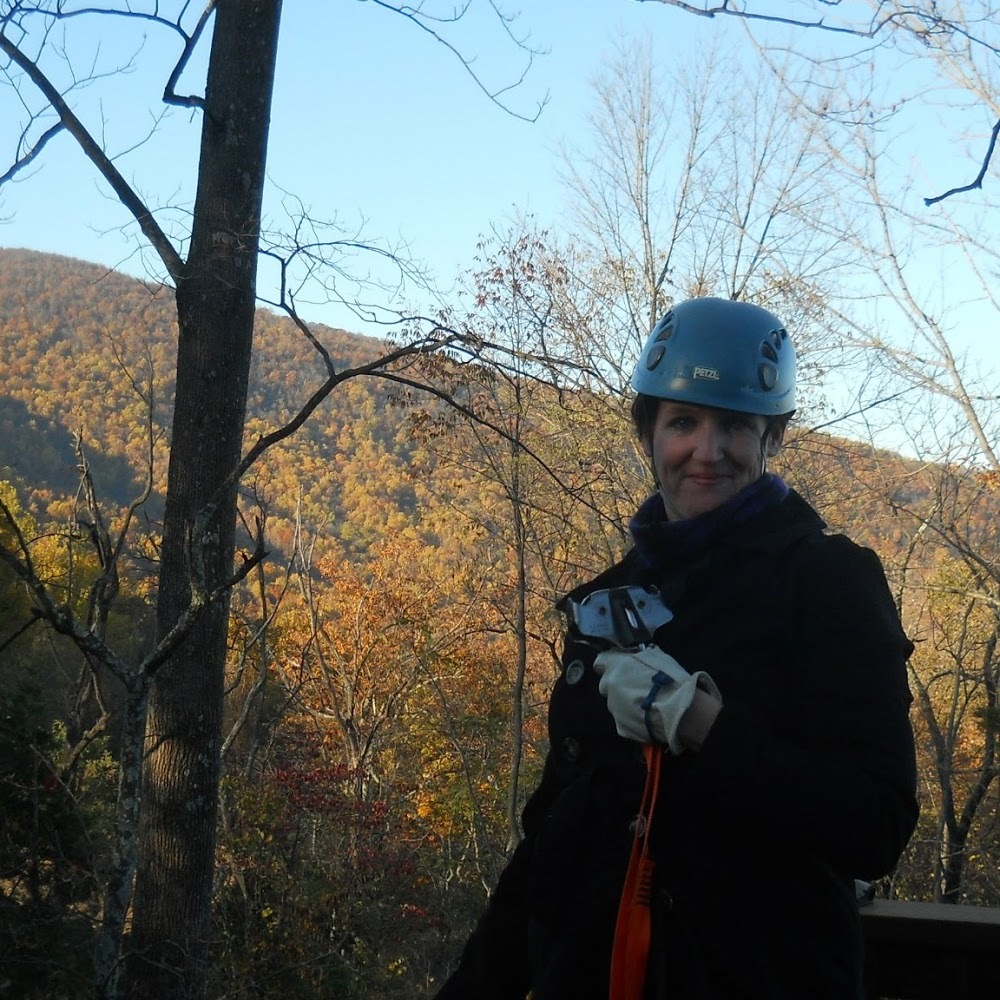 Meet your Posher, Holly