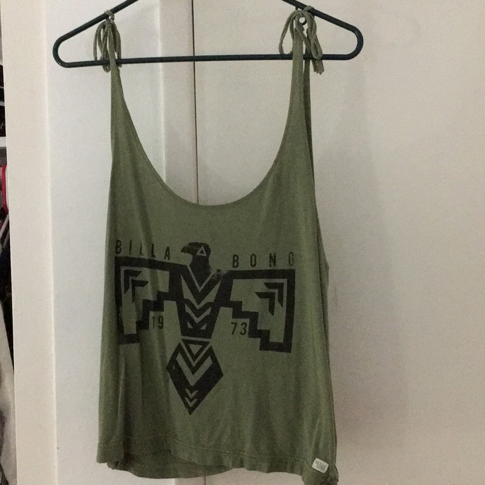 Green billabong tank