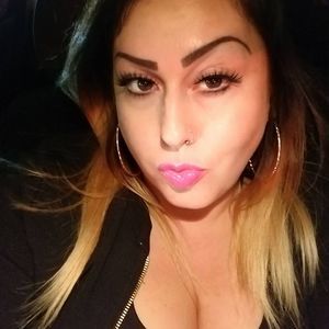 Meet your Posher, Elena