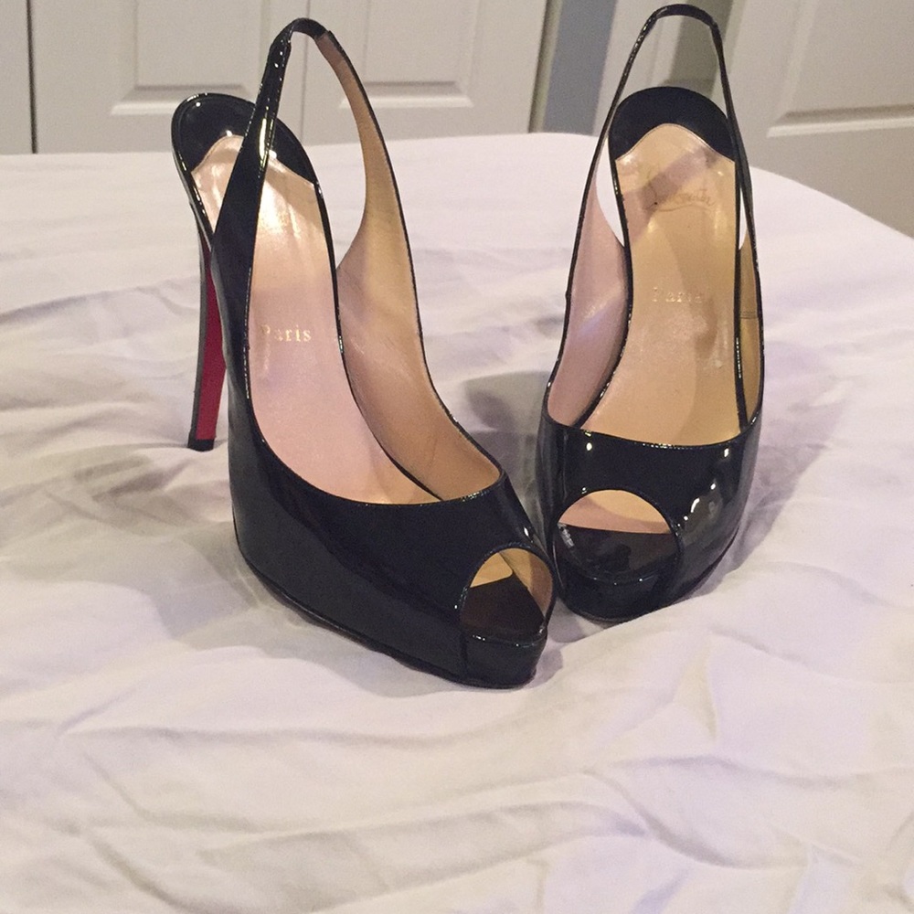 Christian louboutins patent leather peep toe