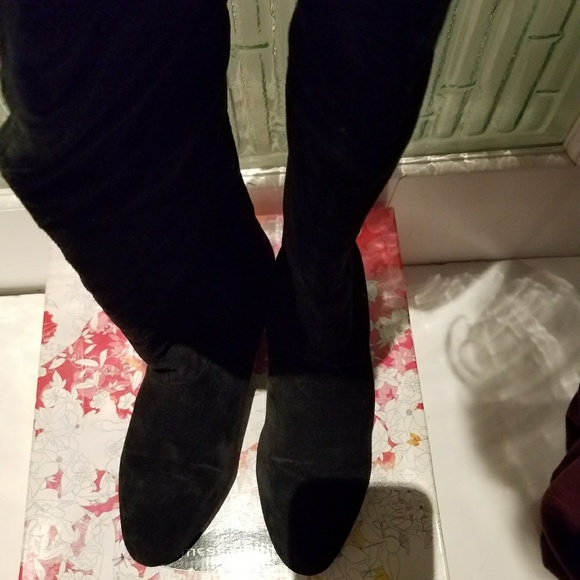 Black Suede Boots - Picture 5 of 7