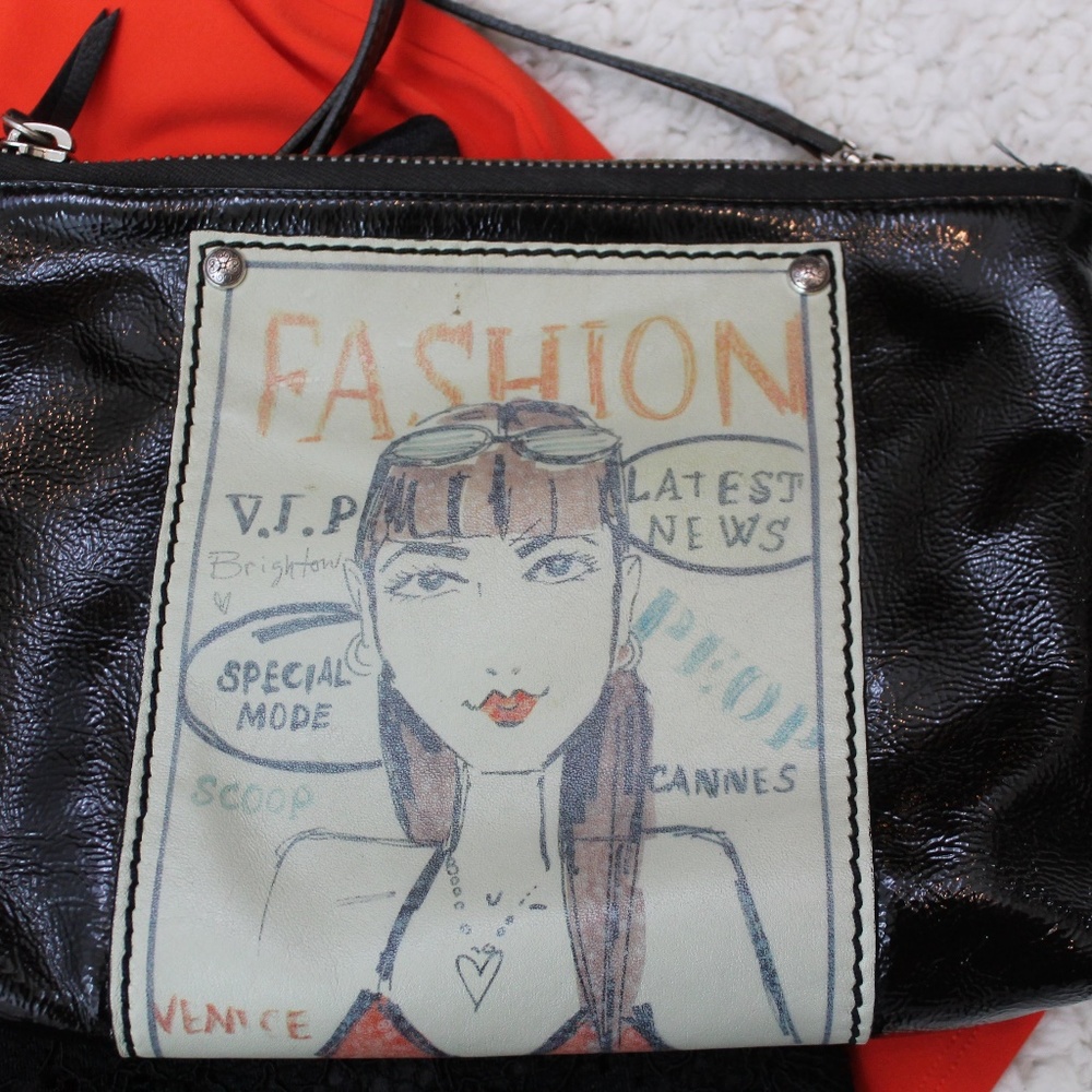 BRIGHTON SLING PURSE