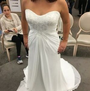 Wedding dress