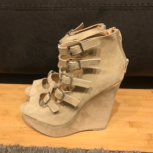 Charlotte Russe Wedges - Picture 4 of 5