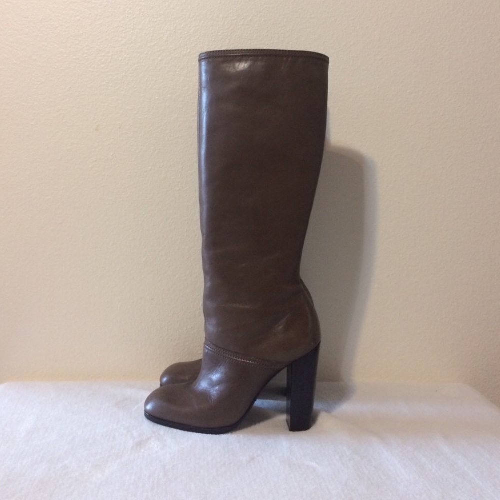 Elizabeth and James Boots