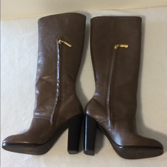 Elizabeth and James Boots - Picture 4 of 5