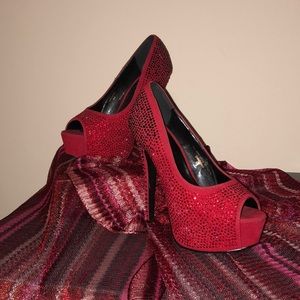 Heels Amazing Condition worm Once