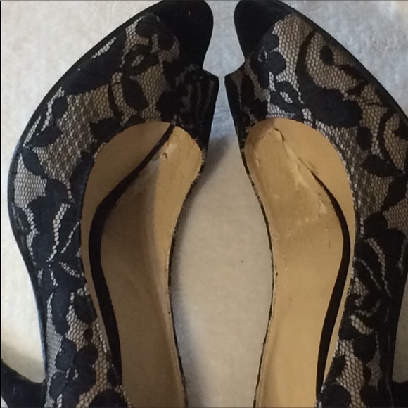 Lace Peep Toe Pumps - Picture 4 of 5