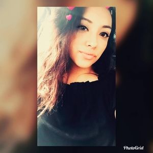 Meet your Posher, Ariana