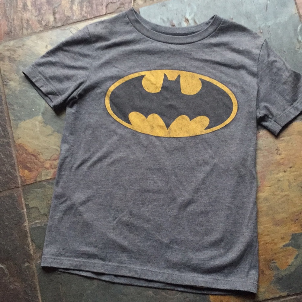 Batman Tee Shirt Kids Medium
