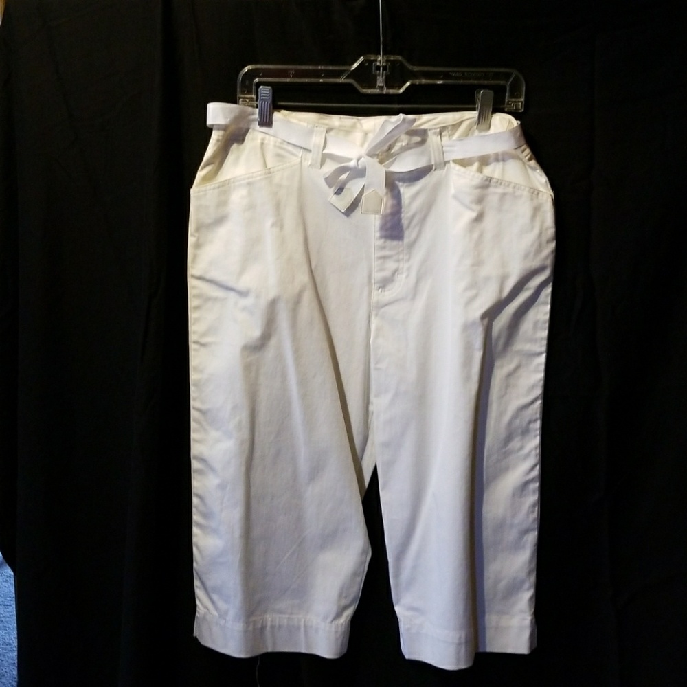 Capri Pants